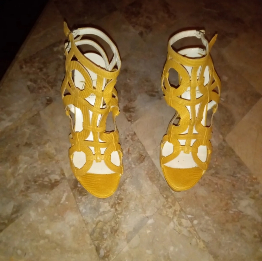 Abel Munoz Genuine Italian Leather Heel Sandals Size 40 or  Us 9.5-10sz